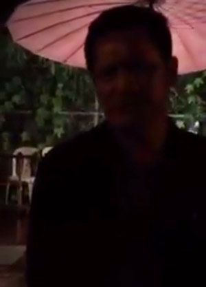 ชายอ้างเป็น พ.ต.ท. เจอด่านไม่ยอมให้ตรวจ ชายอ้างเป็น พ.ต.ท. เจอด่านไม่ยอมให้ตรวจ