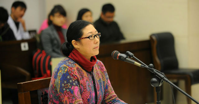 สั่งจำคุก 6 เดือนแม่บุญธรรมใจเหี้ยม เฆี่ยนลูกจนหลังลาย แค่ทำการบ้านไม่เสร็จ สั่งจำคุก 6 เดือนแม่บุญธรรมใจเหี้ยม เฆี่ยนลูกจนหลังลาย แค่ทำการบ้านไม่เสร็จ