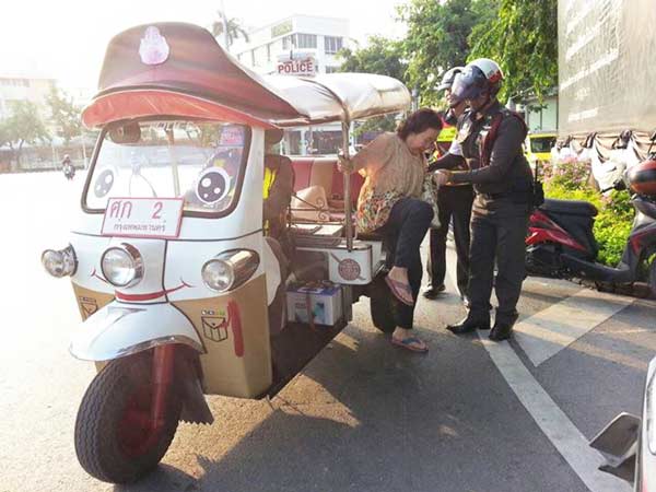 จ่าตุ๊ก สน.สำราญราษฎร์ จ่าตุ๊ก สน.สำราญราษฎร์