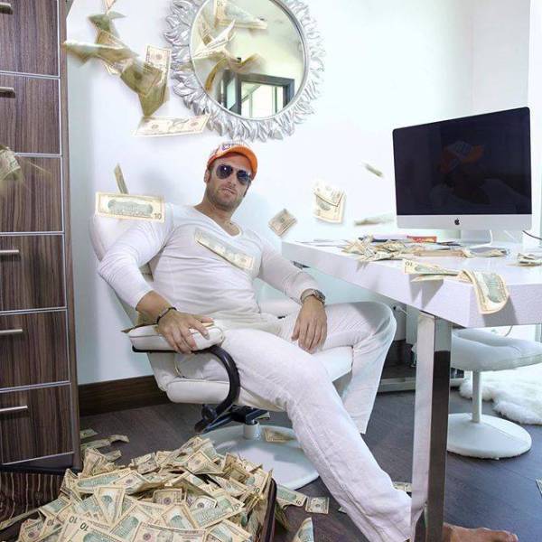 คู่รักยอทต้า คู่รักยอทต้า