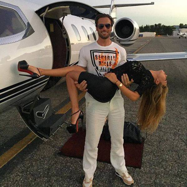 คู่รักยอทต้า คู่รักยอทต้า