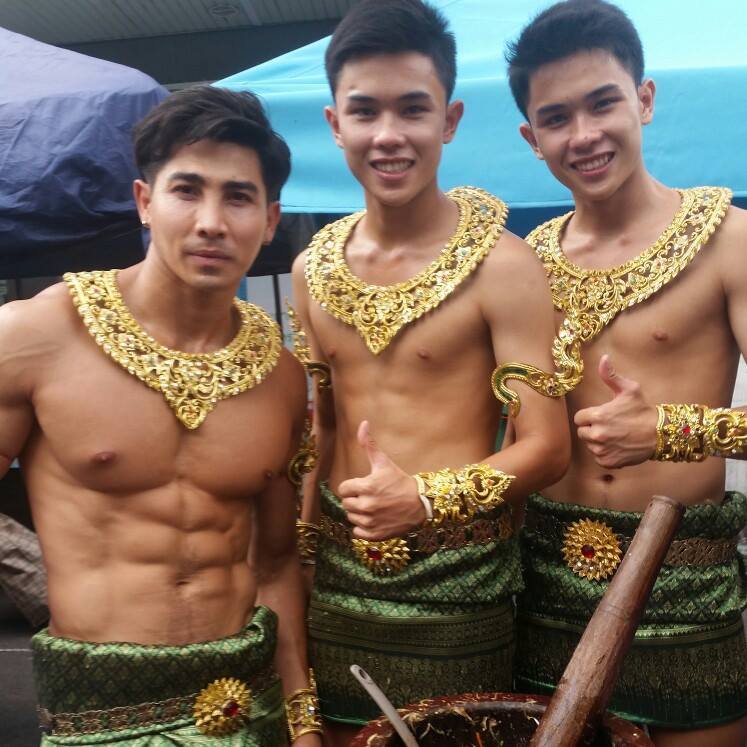 ส้มตำถาดอาบทรัพย์ จตุจักรพลาซ่า ส้มตำถาดอาบทรัพย์ จตุจักรพลาซ่า