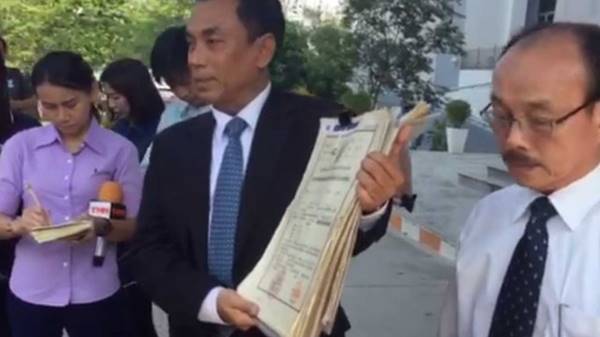 แม่ประนอม แม่ประนอม