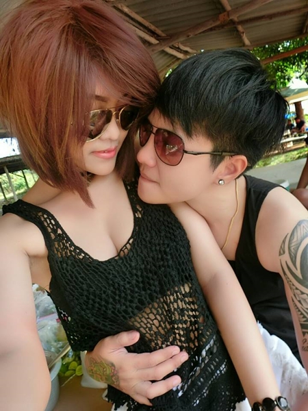 น้องกิ๊ฟ สาวป่วยเป็นลูคีเมีย น้องกิ๊ฟ สาวป่วยเป็นลูคีเมีย