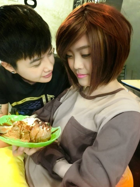 น้องกิ๊ฟ สาวป่วยเป็นลูคีเมีย น้องกิ๊ฟ สาวป่วยเป็นลูคีเมีย