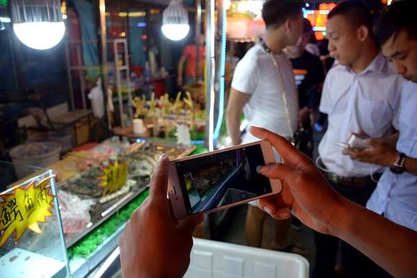 เนื้อจระเข้ปิ้ง เนื้อจระเข้ปิ้ง