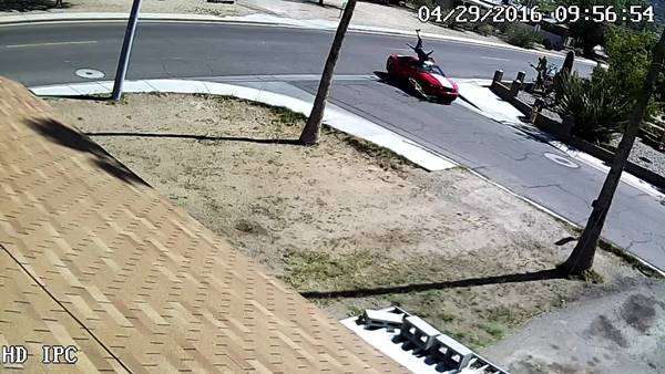 สาวขับรถชนแฟนหนุ่ม หลังเขาสารภาพว่าเป็นเอดส์ สาวขับรถชนแฟนหนุ่ม หลังเขาสารภาพว่าเป็นเอดส์