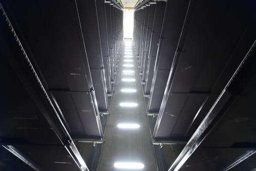 ลิฟต์จอดรถใต้ดิน ลิฟต์จอดรถใต้ดิน