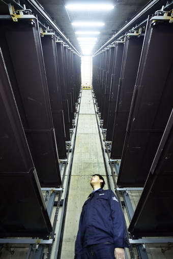 ลิฟต์จอดรถใต้ดิน ลิฟต์จอดรถใต้ดิน