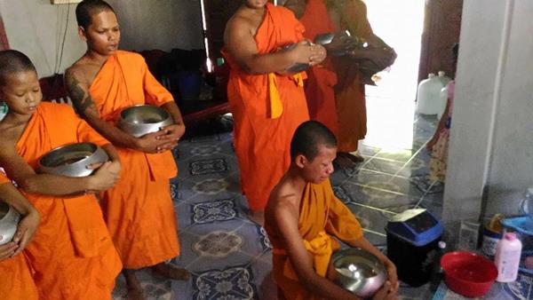 สามเณรยอดกตัญญู สามเณรยอดกตัญญู