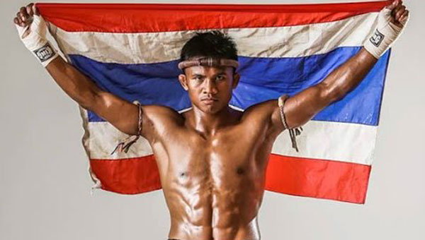 ส่องคอมเมนต์ต่างชาติ หลังจบแมตช์ค้านสายตา บัวขาว แพ้คะแนน อี้หลง ส่องคอมเมนต์ต่างชาติ หลังจบแมตช์ค้านสายตา บัวขาว แพ้คะแนน อี้หลง