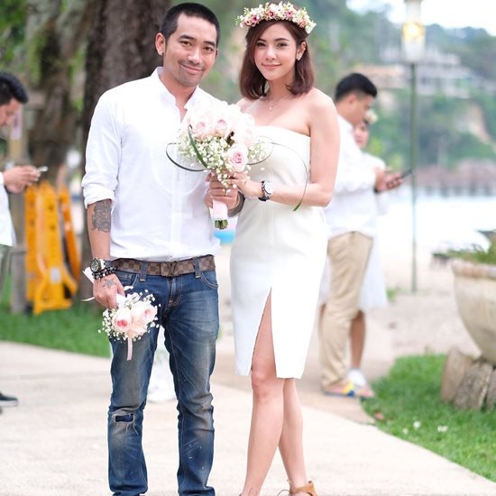 อุ้ม ลักขณา บอล กฤษณะ อุ้ม ลักขณา บอล กฤษณะ