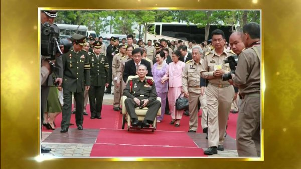 ในหลวง รัชกาลที่ 9 ในหลวง รัชกาลที่ 9