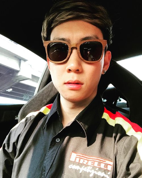 เบนซ์ เรซซิ่ง เบนซ์ เรซซิ่ง