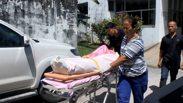 รถตกหลุมก่อสร้าง รถตกหลุมก่อสร้าง