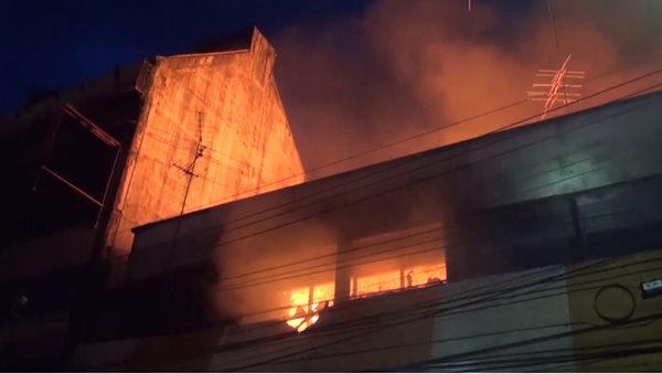 ไฟไหม้เซ็นเตอร์พอยท์ นครศรีธรรมราช ไฟไหม้เซ็นเตอร์พอยท์ นครศรีธรรมราช