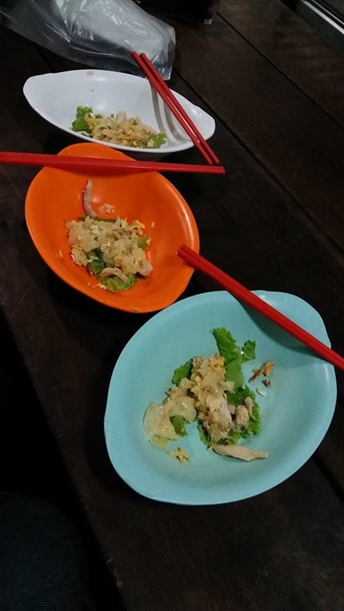 ก๋วยเตี๋ยวคั่วไก่ ก๋วยเตี๋ยวคั่วไก่