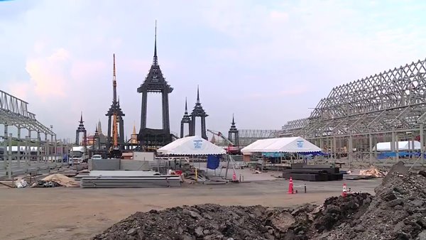 เปิดภาพล่าสุด การสร้างพระเมรุมาศ - เตรียมพันธุ์ไม้กว่า 2 แสนต้นประดับ เปิดภาพล่าสุด การสร้างพระเมรุมาศ - เตรียมพันธุ์ไม้กว่า 2 แสนต้นประดับ