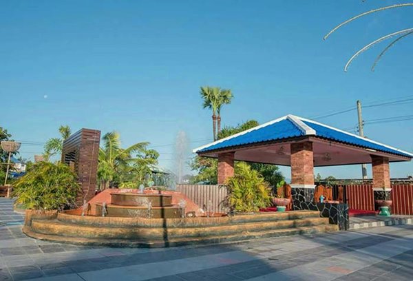 ส่องคฤหาสน์หรู ผอ. โรงเรียน โยนหนี้ลูกน้อง ส่องคฤหาสน์หรู ผอ. โรงเรียน โยนหนี้ลูกน้อง