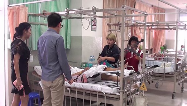 หมอนวดกระดูกแตก หมอนวดกระดูกแตก