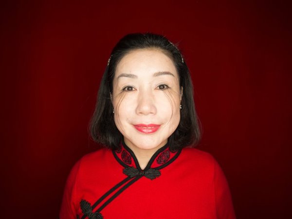 ผู้หญิงที่ขนตายาวที่สุดในโลก ผู้หญิงที่ขนตายาวที่สุดในโลก