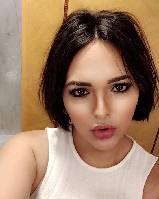 สาวประเภทสองขายพรหมจรรย์ สาวประเภทสองขายพรหมจรรย์