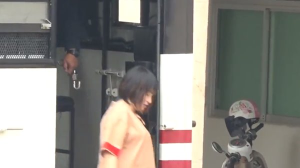 เปรี้ยว ฆ่าหั่นศพ เปรี้ยว ฆ่าหั่นศพ