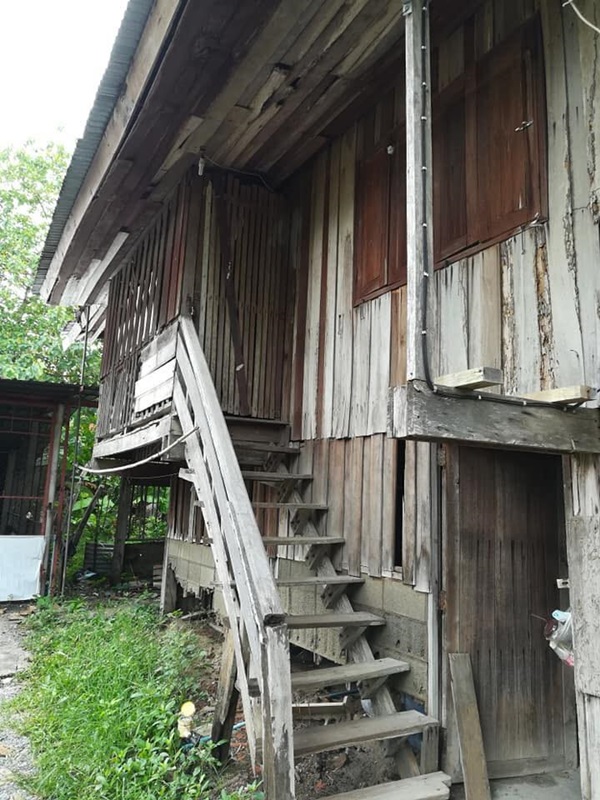 บ้านพักครู บ้านพักครู