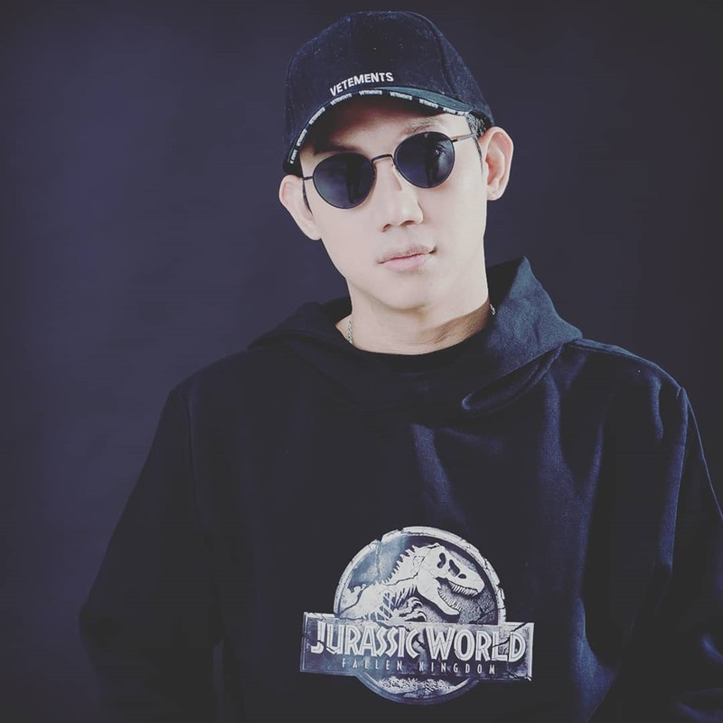 ปลื้ม สุรบถ หลีกภัย ปลื้ม สุรบถ หลีกภัย