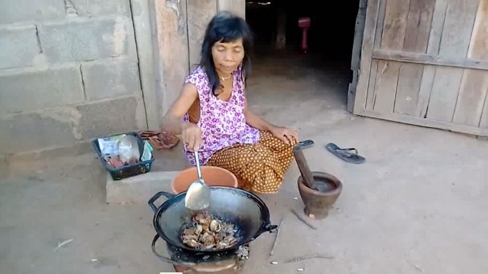 บัตรคนจน บัตรคนจน