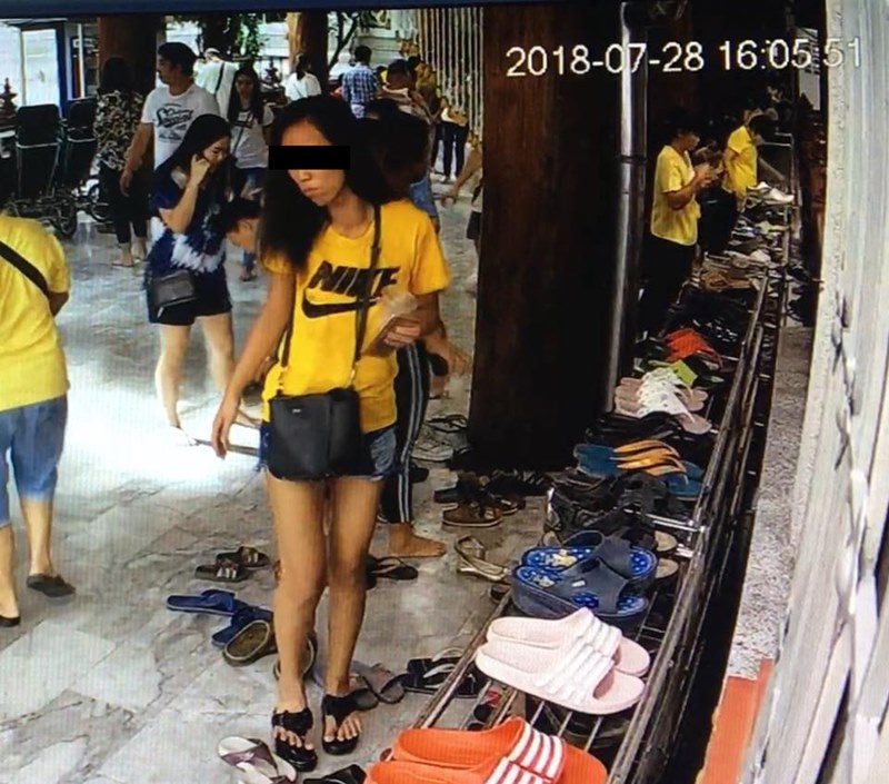 ขโมยรองเท้าในวัด ขโมยรองเท้าในวัด