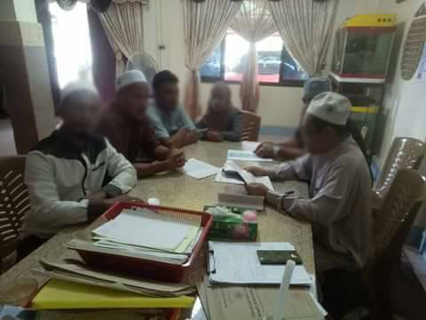 หนุ่มมาเลย์วัย 41 แต่งงานเด็กไทย 11 ขวบ หนุ่มมาเลย์วัย 41 แต่งงานเด็กไทย 11 ขวบ