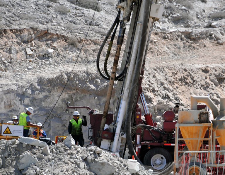 ติดถ้ำ ติดถ้ำ