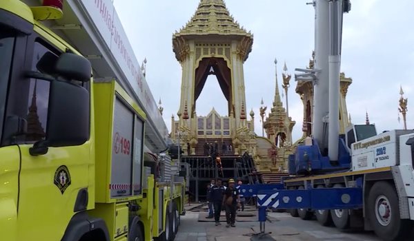 พระเมรุมาศ ในหลวง รัชกาลที่ 9 พระเมรุมาศ ในหลวง รัชกาลที่ 9