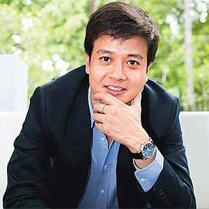 นุ่ย ธีร์ภัทร สูตะบุตร นุ่ย ธีร์ภัทร สูตะบุตร