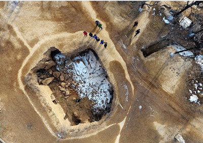 เมืองลึกลับใต้ดิน เมืองลึกลับใต้ดิน