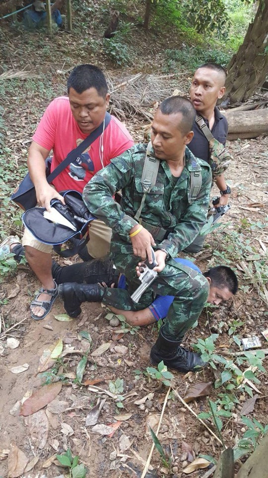 เสี่ยปุ๊ ฆ่ายกครัว เสี่ยปุ๊ ฆ่ายกครัว