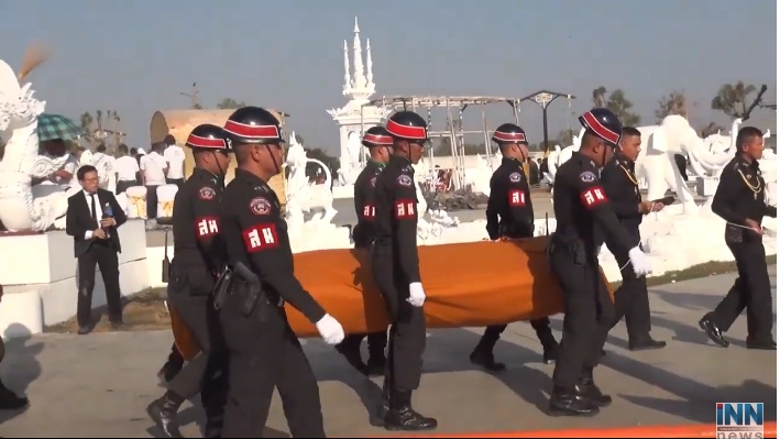 หลวงพ่อคูณ หลวงพ่อคูณ