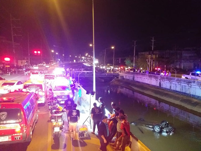 เจนนี่ ปาหนัน โพสต์อาลัย เซนติเมตร เจนนี่ ปาหนัน โพสต์อาลัย เซนติเมตร