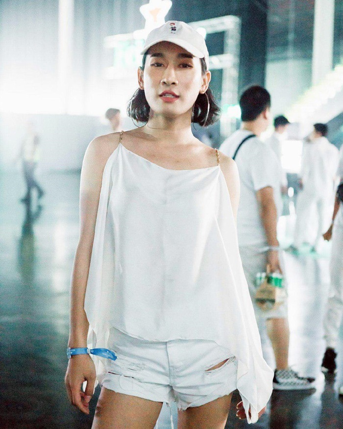 เจนนี่ ปาหนัน โพสต์อาลัย เซนติเมตร เจนนี่ ปาหนัน โพสต์อาลัย เซนติเมตร