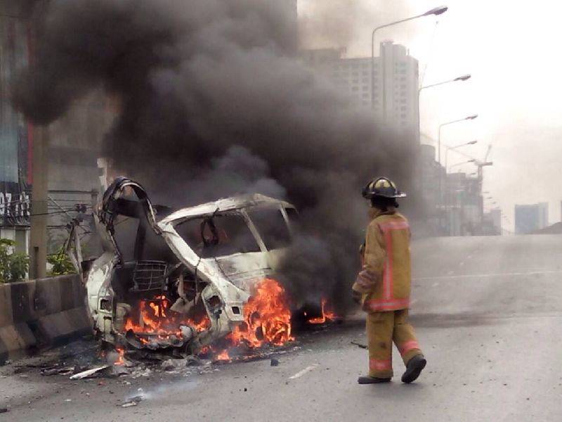 รถตู้ติดแก๊สระเบิด รถตู้ติดแก๊สระเบิด