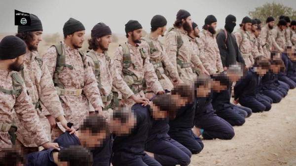 ISIS เชือด 18 ทหารซีเรียเรียงแถว ISIS เชือด 18 ทหารซีเรียเรียงแถว
