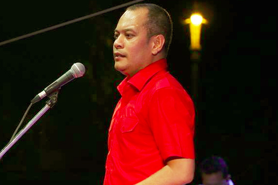 ณัฐวุฒิ ใสยเกื้อ ณัฐวุฒิ ใสยเกื้อ