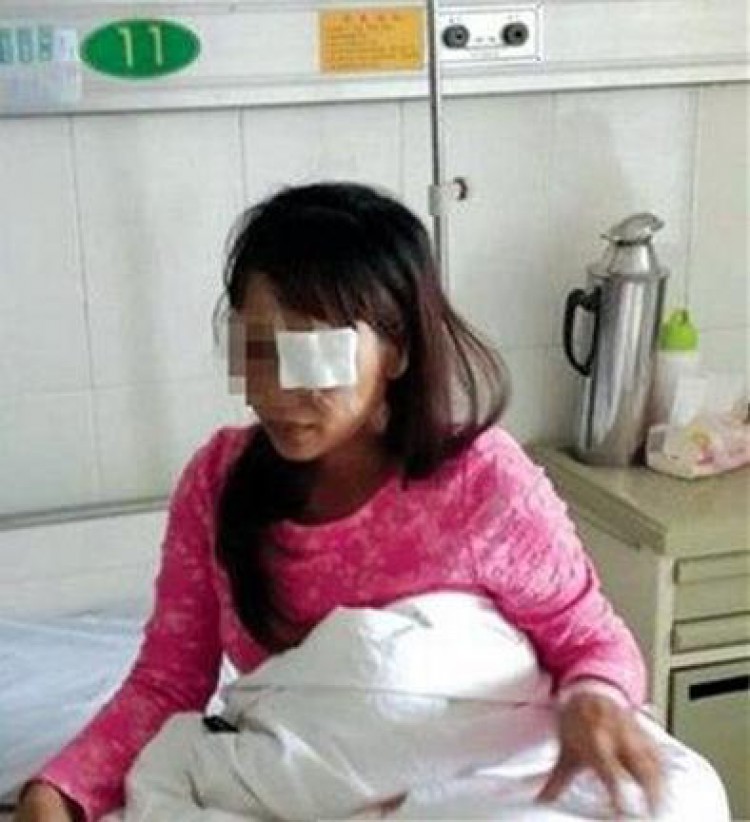 ชายจีนควักลูกตาภรรยา หลังจับได้ว่าหนีไปอยู่กับชายอื่น ชายจีนควักลูกตาภรรยา หลังจับได้ว่าหนีไปอยู่กับชายอื่น