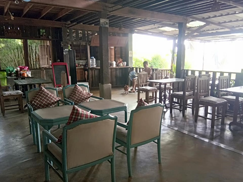 แหม่ม อลิษา ร้านกาแฟ แหม่ม อลิษา ร้านกาแฟ