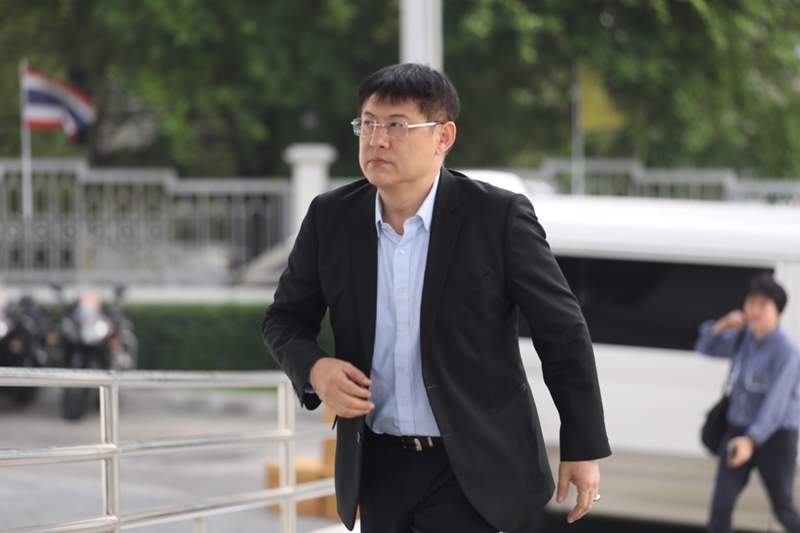 สรยุทธ สุทัศนะจินดา สรยุทธ สุทัศนะจินดา