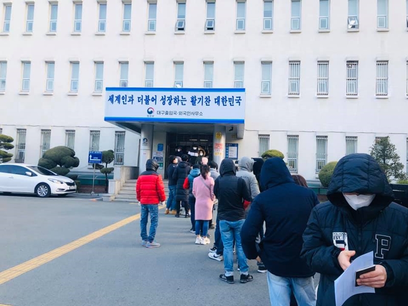 ผีน้อยต่อคิวขอกลับไทย ผีน้อยต่อคิวขอกลับไทย