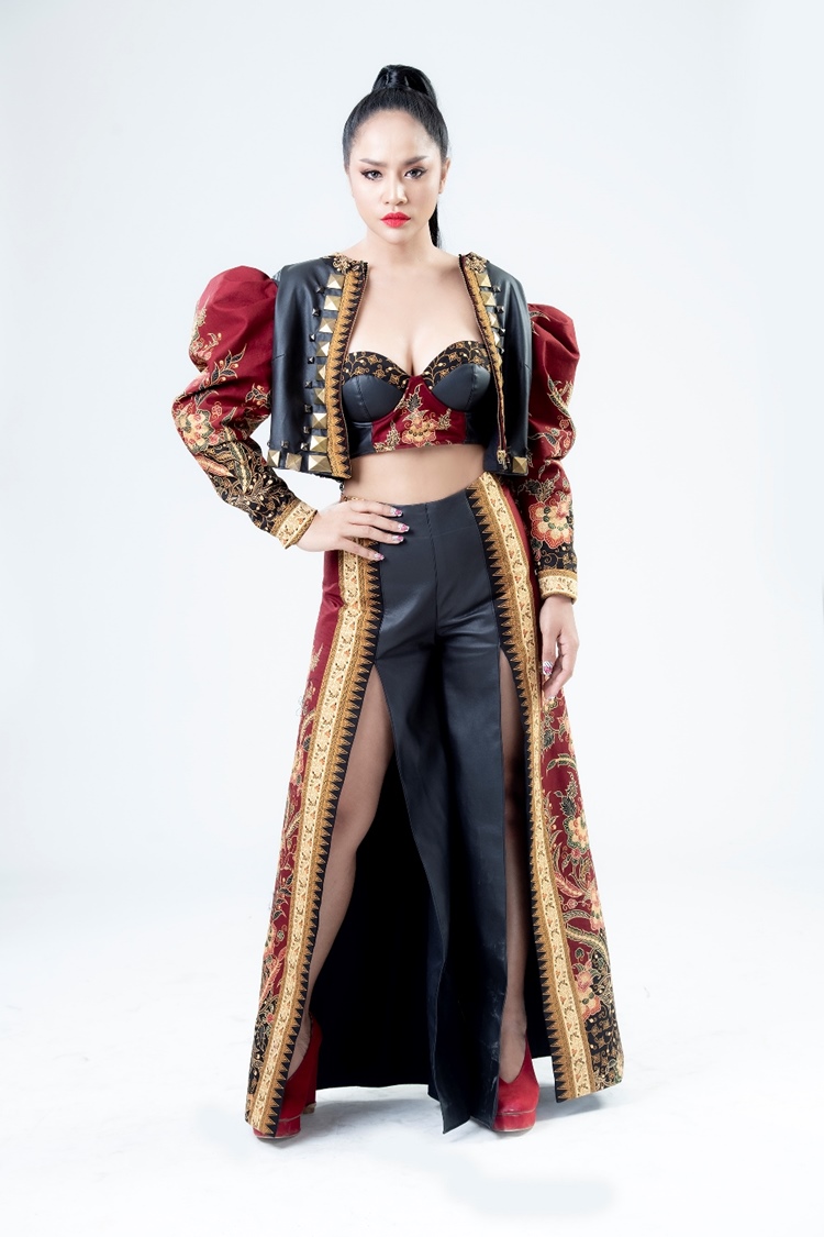 กานดา อาร์สยาม กานดา อาร์สยาม