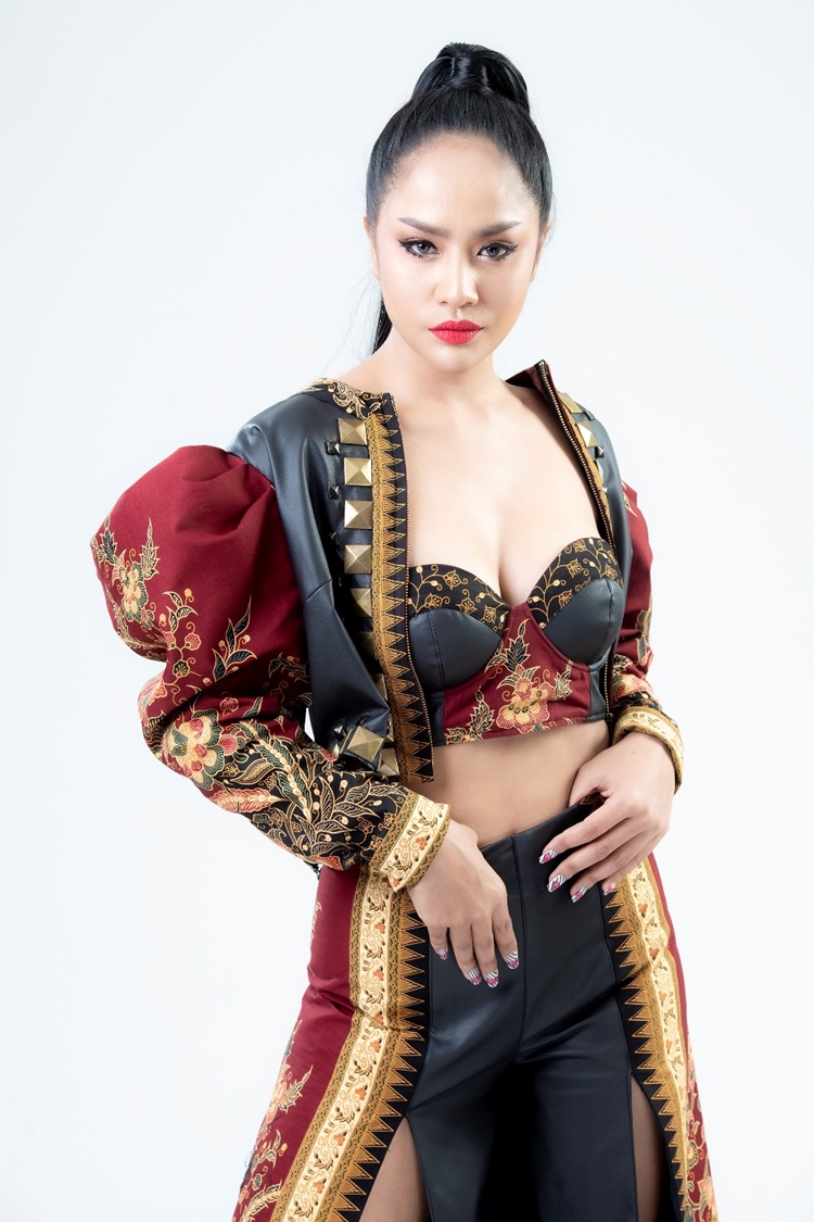 กานดา อาร์สยาม กานดา อาร์สยาม