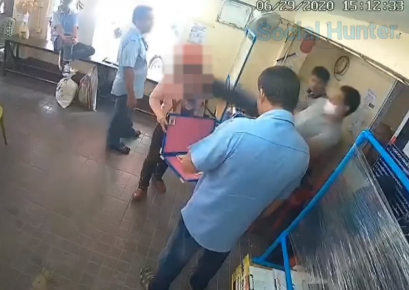 ถีบหน้าแม่ค้าขายลอตเตอรี่ ถีบหน้าแม่ค้าขายลอตเตอรี่